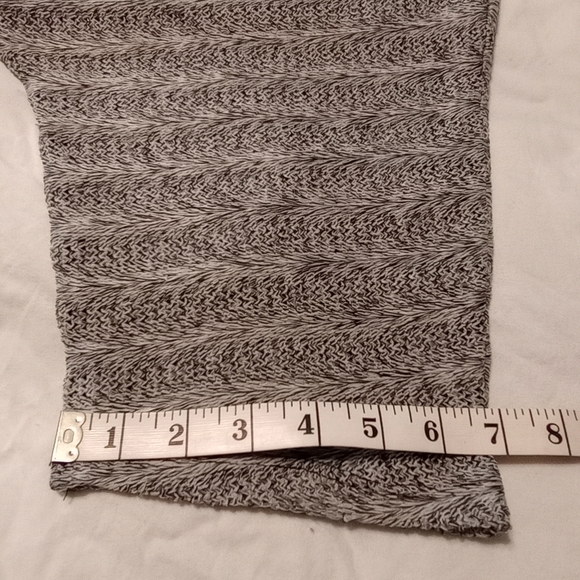 LuLaRoe Lindsay Women's Cardigan Kimono Open Front B/W Size Small - Picture 13 of 13